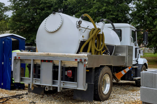 Best Portable restroom trailer rental  in North Zanesville, OH